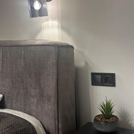Grey House Villa *